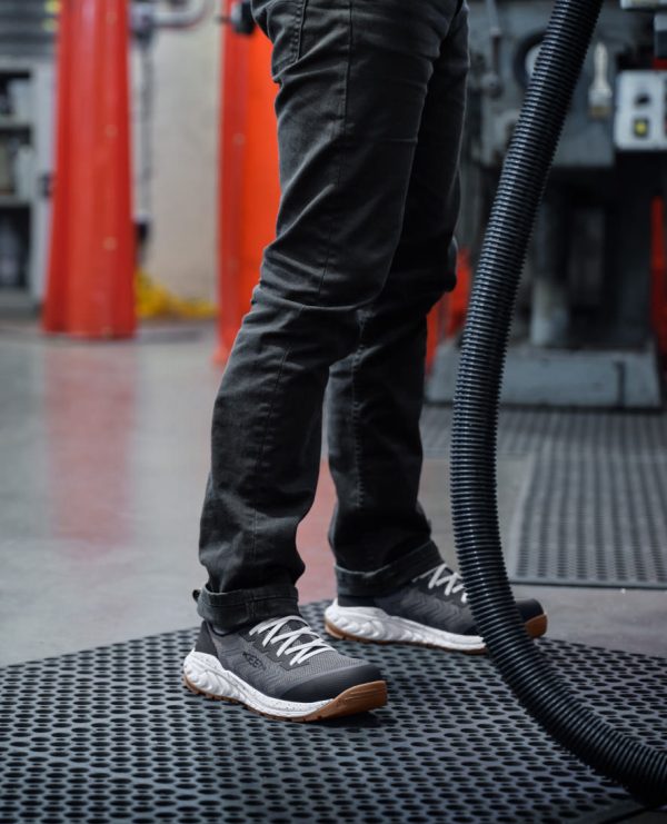 Men's Arvada Shift Work Sneaker (Carbon Toe) | Martini Olive/Black