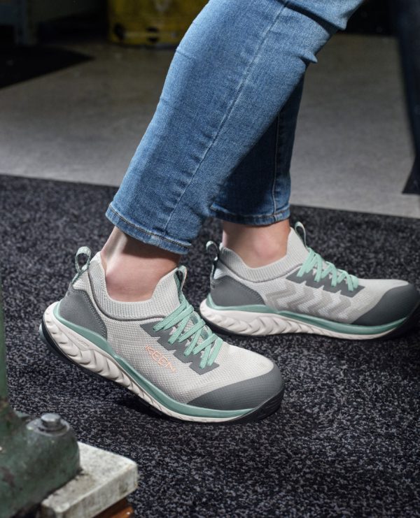 Women's Arvada Shift Work Sneaker (Carbon Toe) | Black/Magnet