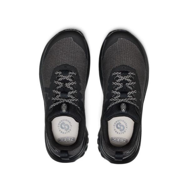 Women's Roam Trail Running Shoe | Black/Black